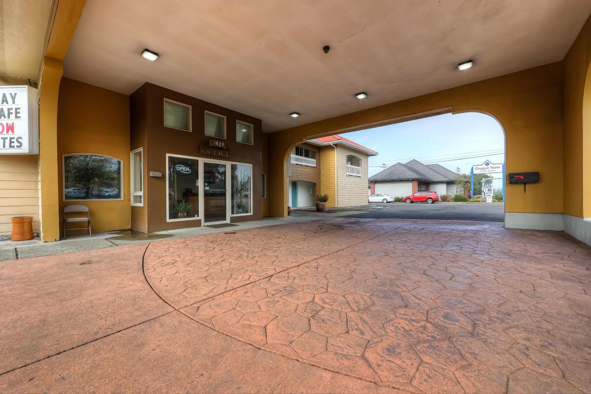 Hotel By Oyo - Hwy 101 Newport